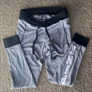 PINK Victoria's Secret Woman’s Yoga Joggers, M